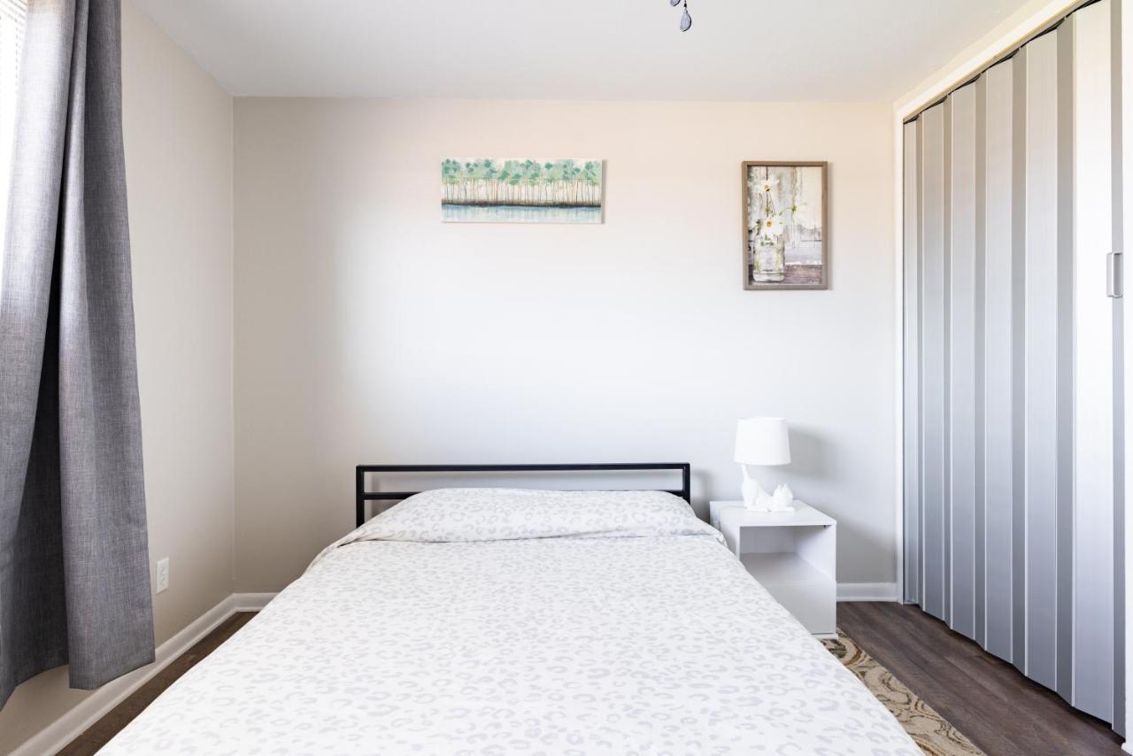 Georgetown Villas 3-2C Close To Cleveland Airport And Fairview Hospital Ideal For Long Stays! 페어뷰공원 외부 사진